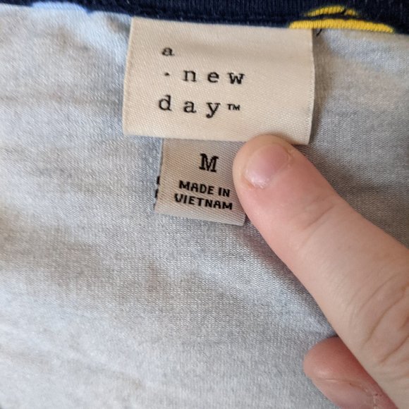 A New Day, Floral Dress, Size Medium - Picture 2 of 3